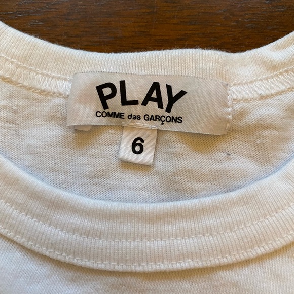 COPY - PLAY by COMME des GARCONS kids tee / Size 6 - Picture 3 of 4